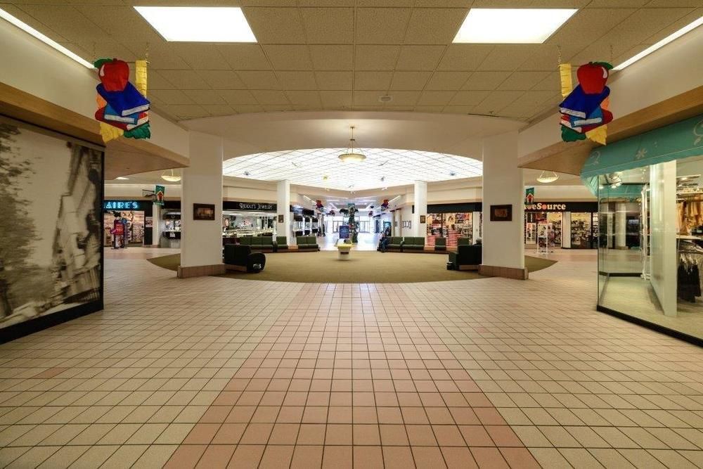 Butte Plaza Mall: 3100 Harrison Ave, Butte, MT 59701